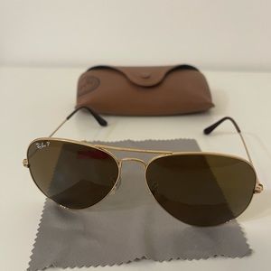 Ray-Ban BRAND NEW AVIATOR GRADIENT SUNGLASSES